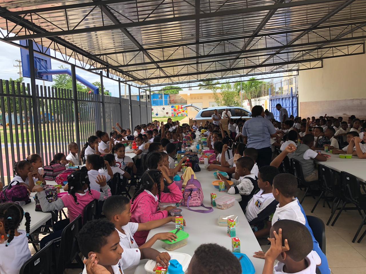 Ya se ha inaugurado el comedor de la Escuela San Pedro en República Dominicana